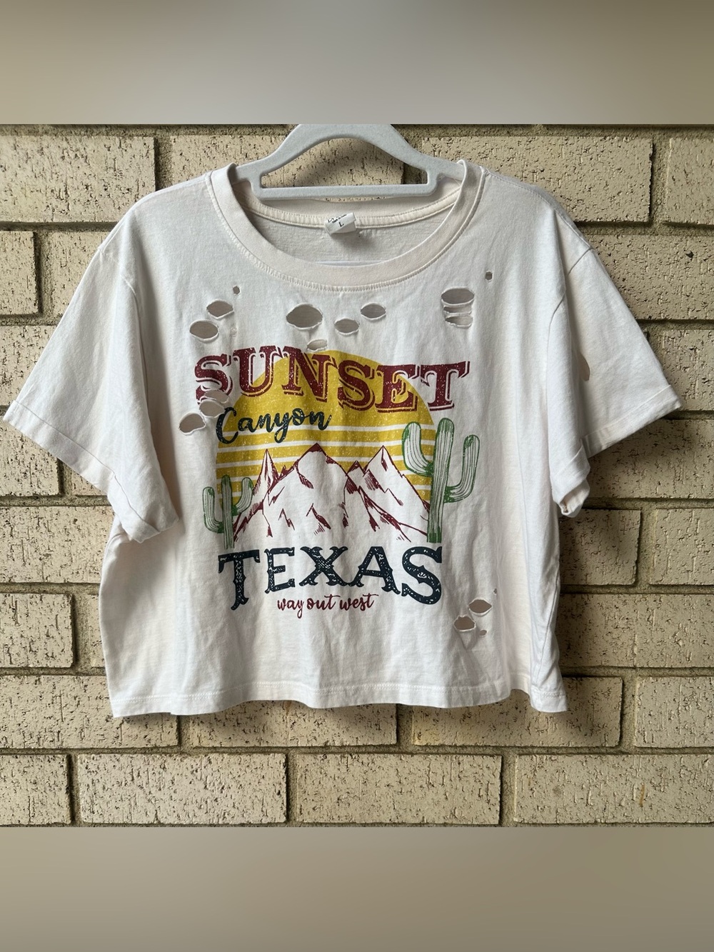 LA LUNA LADIES GRAPHIC T-SHIRT